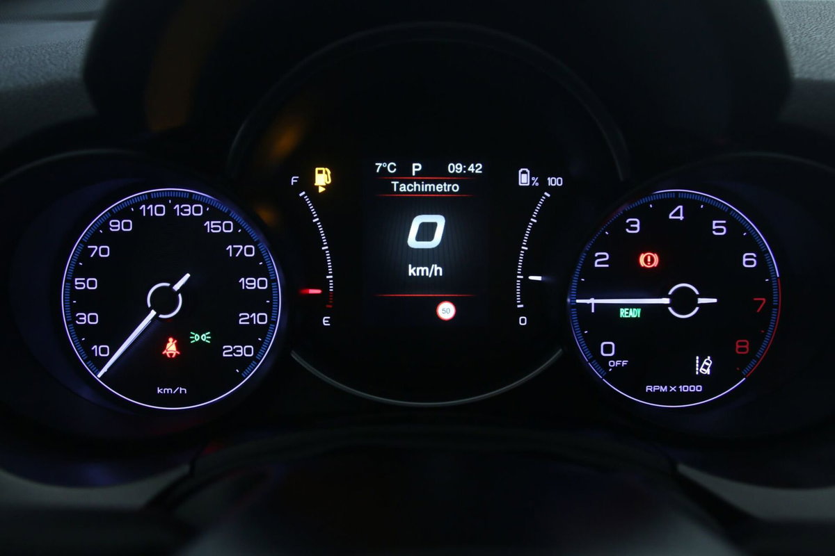 Fiat 500X 1.5 t4 hybrid Sport 130cv dct (11)