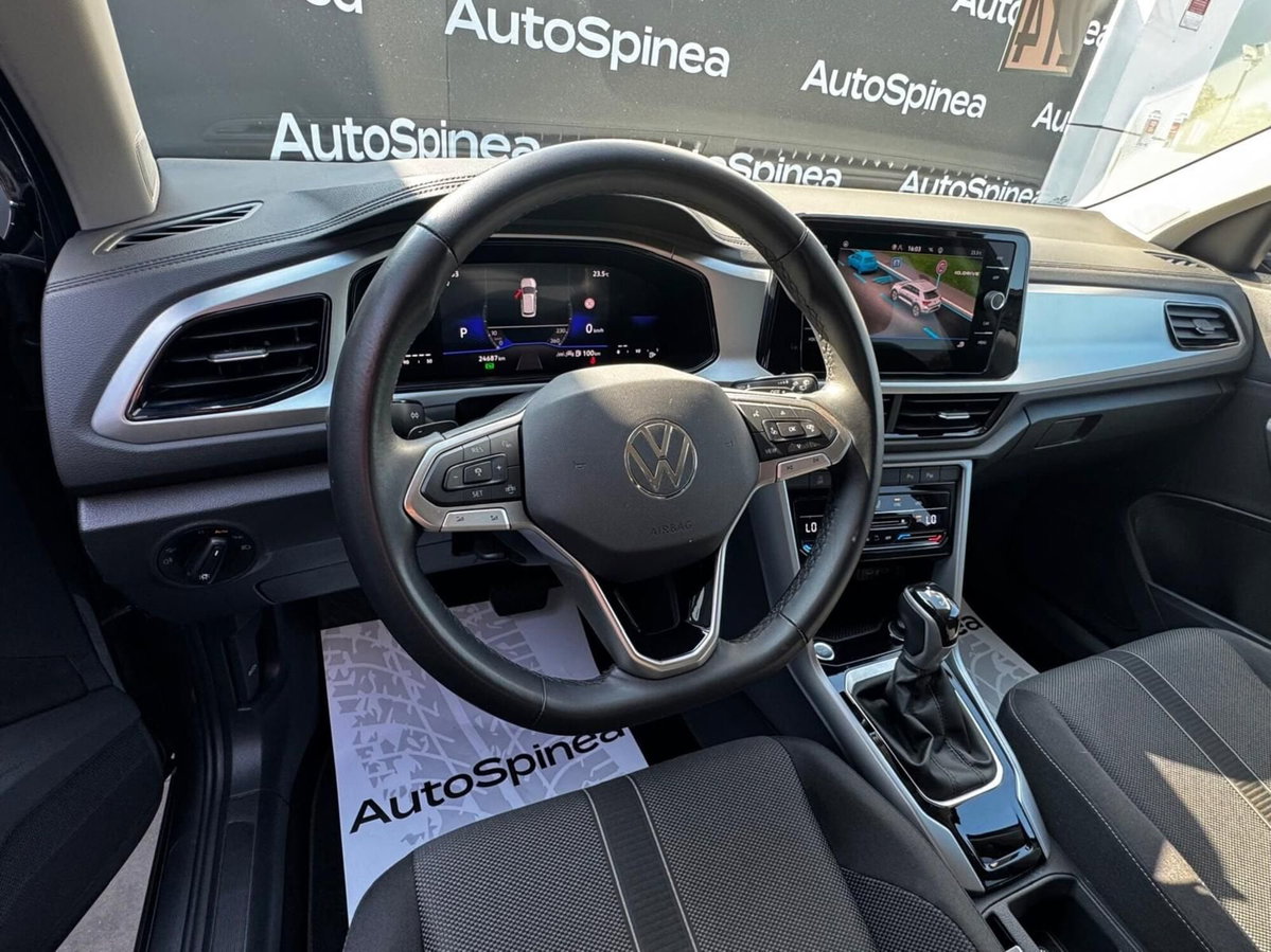 Volkswagen T-Roc 1.5 tsi Life dsg (6)