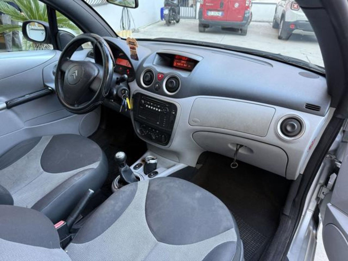 Citroen C3 Cabrio 1.4 HDi 70CV (8)