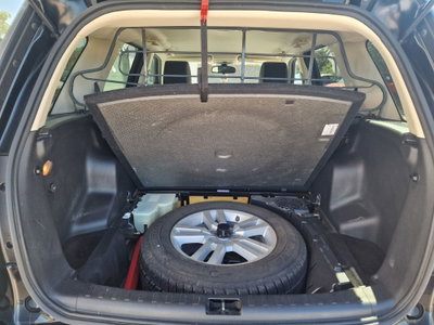 Land Rover Freelander 2.2 TD4 S.W. XS (9)