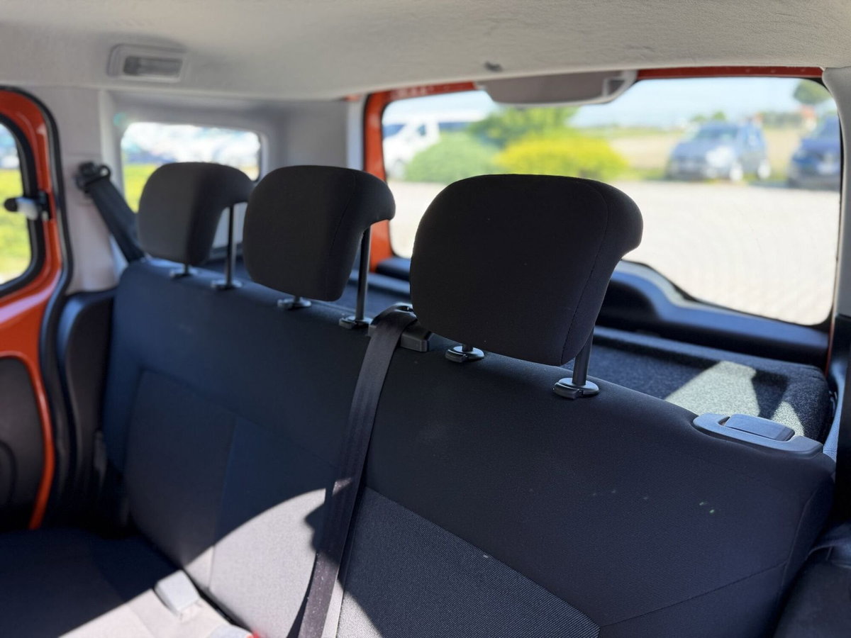 Fiat Qubo 1.4 8V 77 CV Lounge (17)