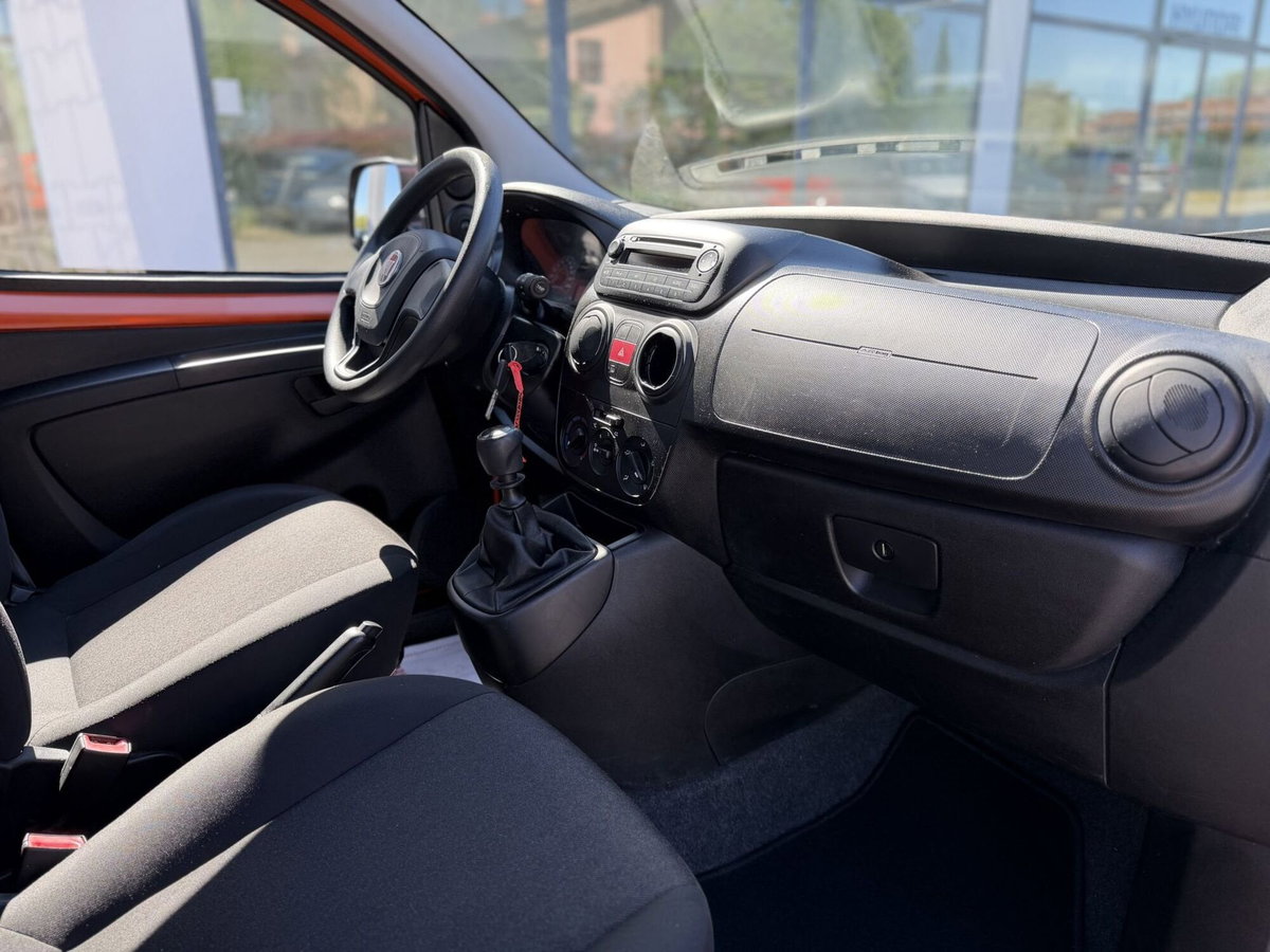 Fiat Qubo 1.4 8V 77 CV Lounge (18)