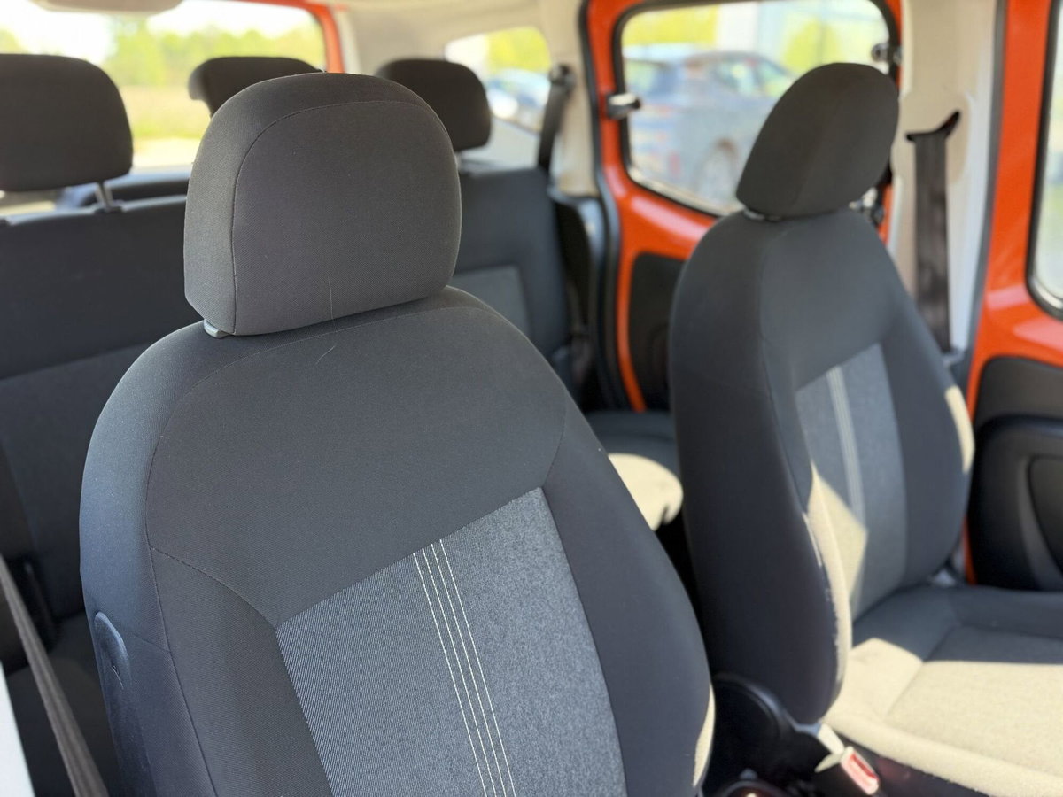 Fiat Qubo 1.4 8V 77 CV Lounge (19)