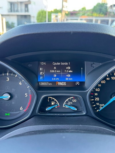 Ford C-Max 1.5 TDCi 120CV Powershift Start&Stop Business (8)