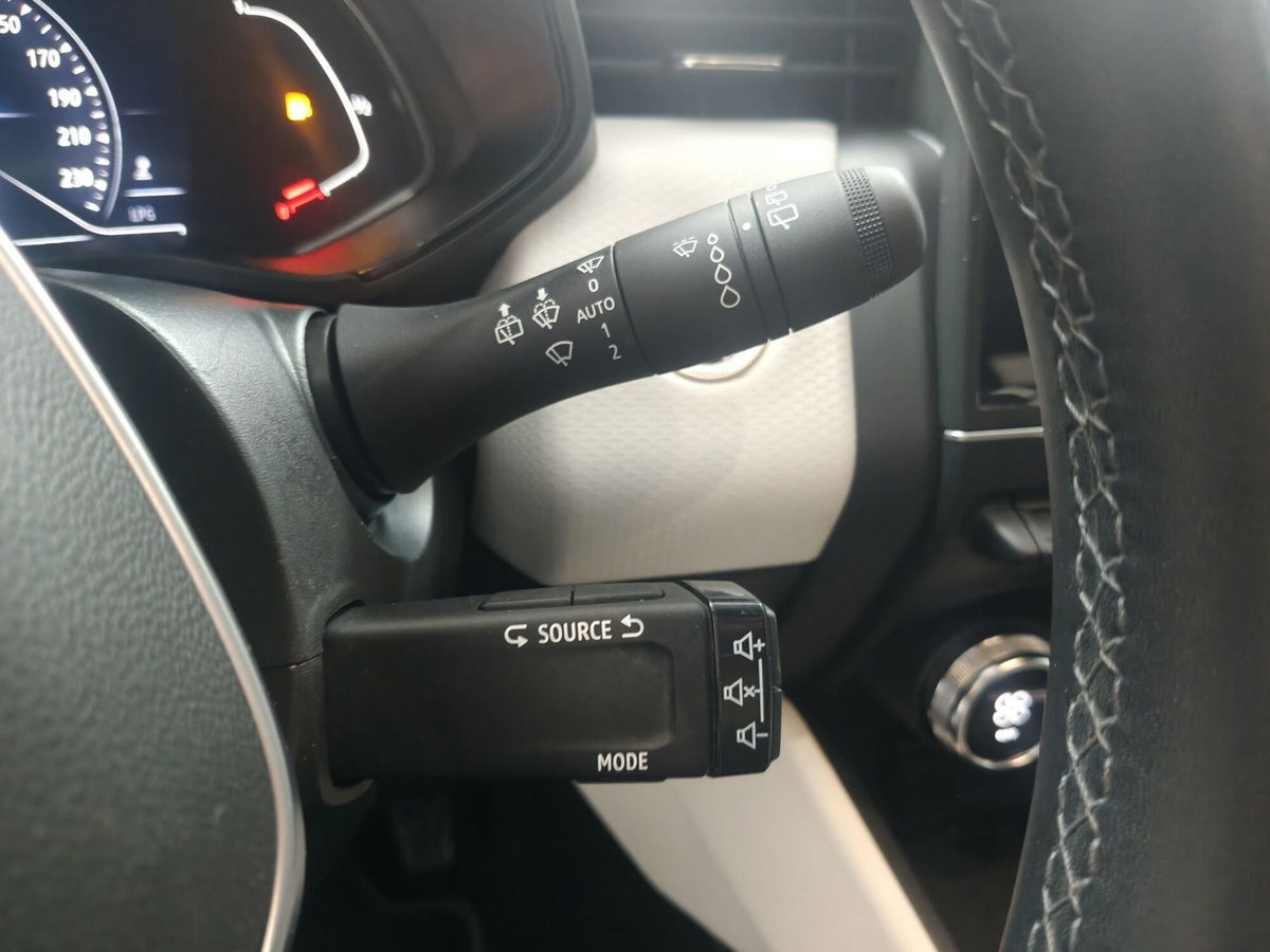 Renault Clio TCe 100 CV GPL 5 porte Intens (10)