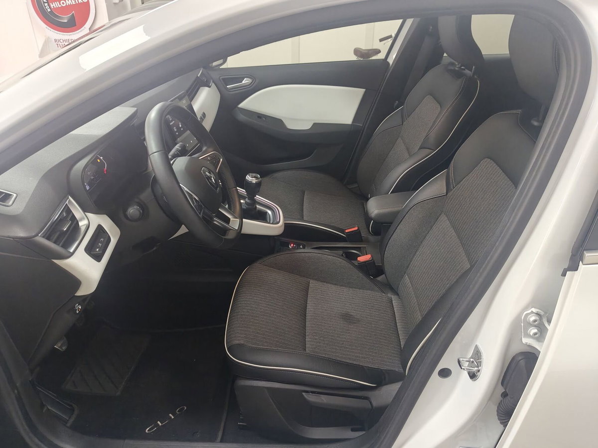 Renault Clio TCe 100 CV GPL 5 porte Intens (17)