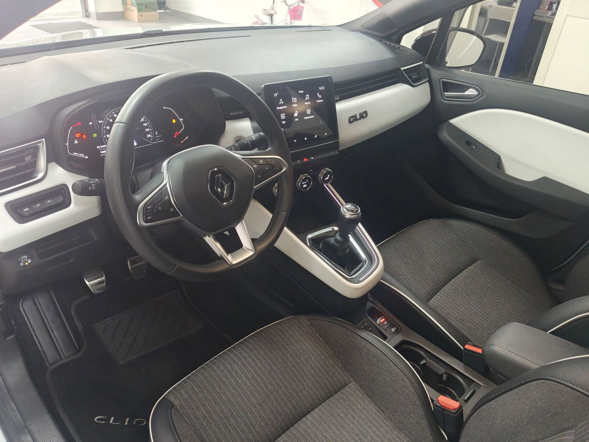 Renault Clio TCe 100 CV GPL 5 porte Intens (18)