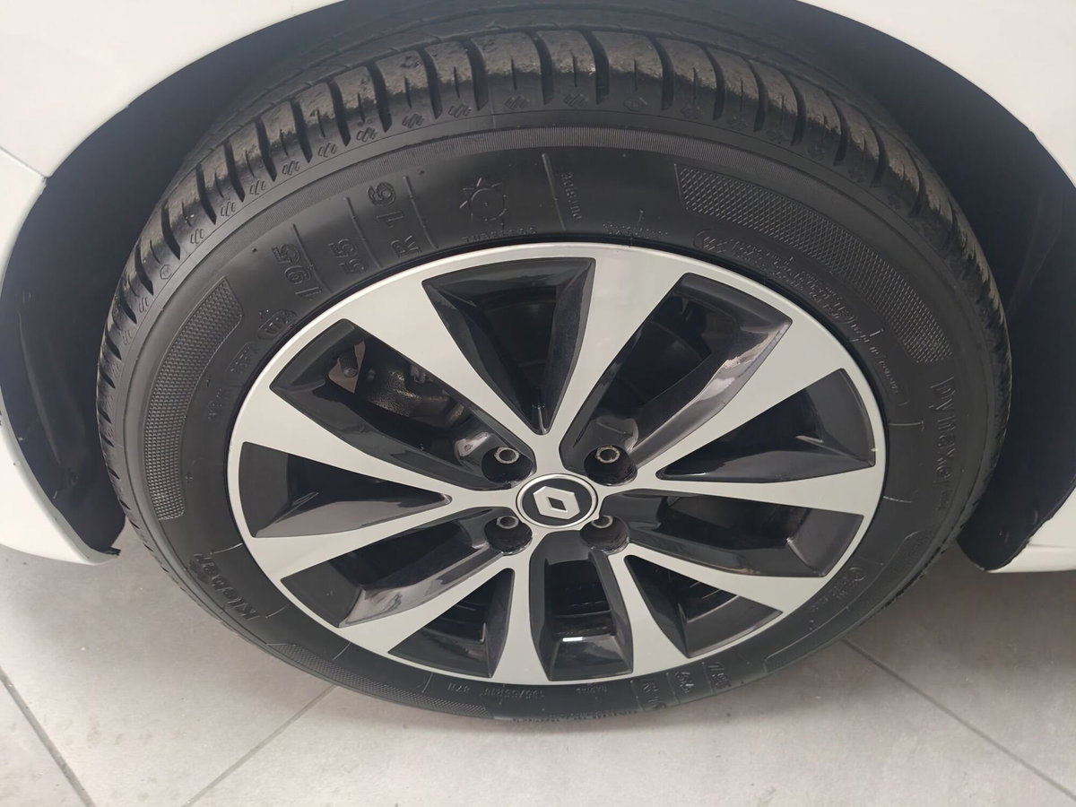Renault Clio TCe 100 CV GPL 5 porte Intens (20)