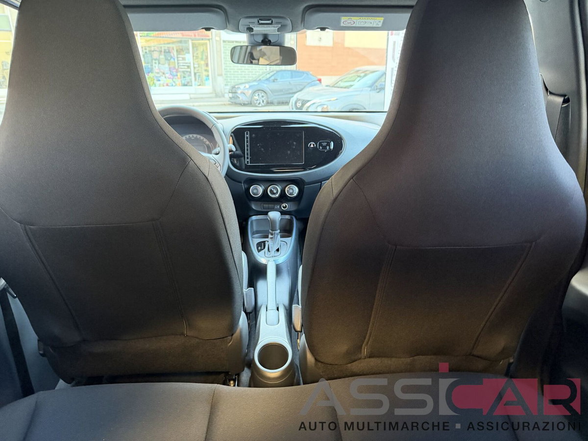 Toyota Aygo X 1.0 Active 72cv s-cvt (15)