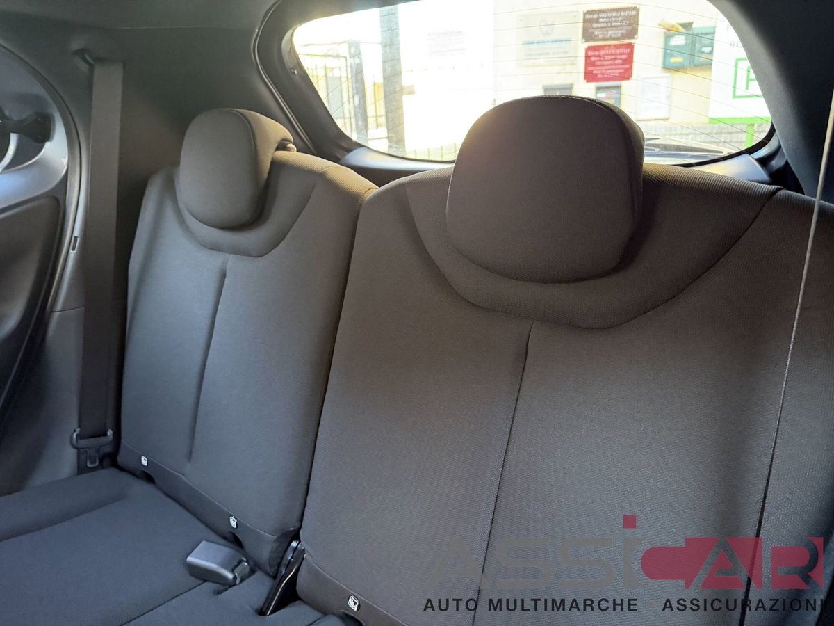 Toyota Aygo X 1.0 Active 72cv s-cvt (17)