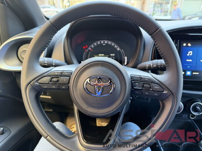 Toyota Aygo X 1.0 Active 72cv s-cvt (9)