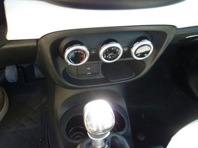 Fiat 500L 1.4 95 CV Pop Star (11)