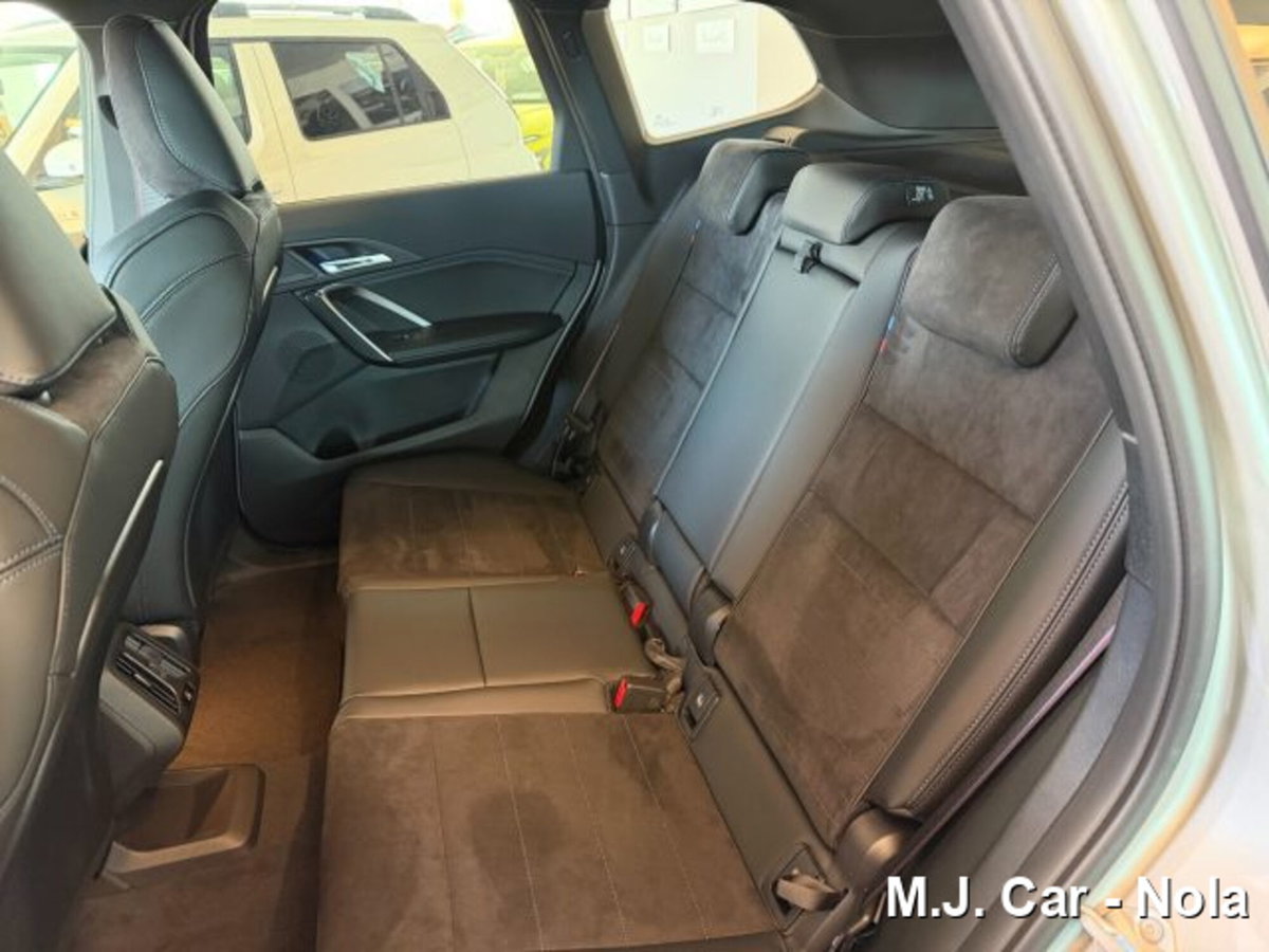 BMW X1 sDrive 18d Msport (10)
