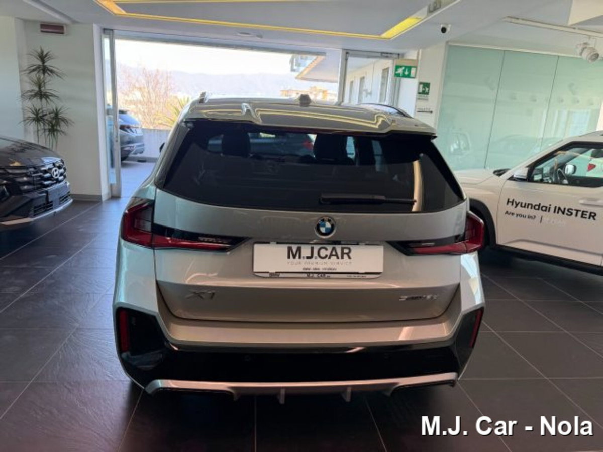 BMW X1 sDrive 18d Msport (6)