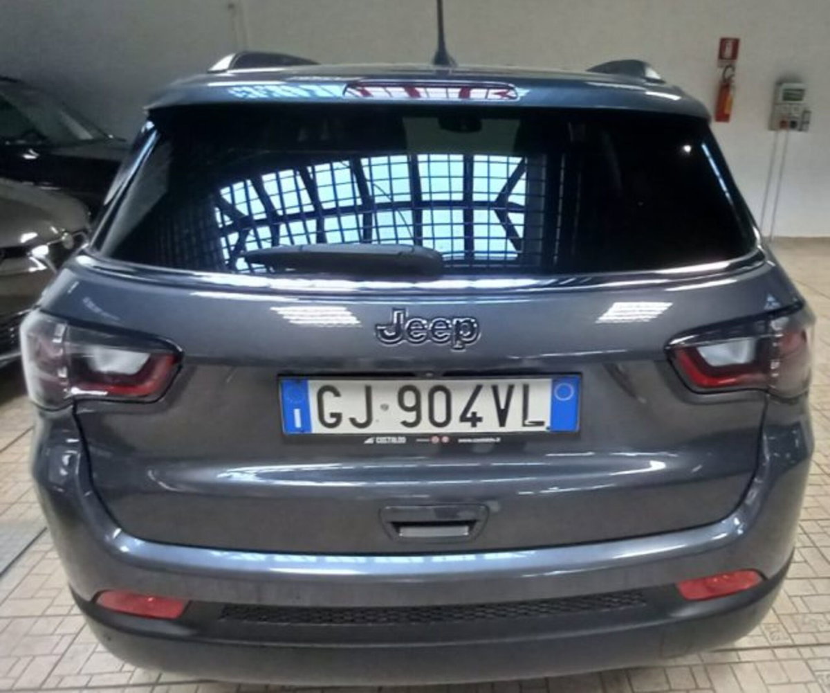 Jeep Compass 1.6 Multijet II 2WD Limited (3)