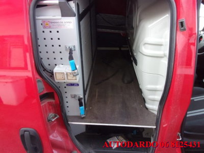 Fiat Fiorino 1.3 MJT 75CV Combi Semi Adventure (19)