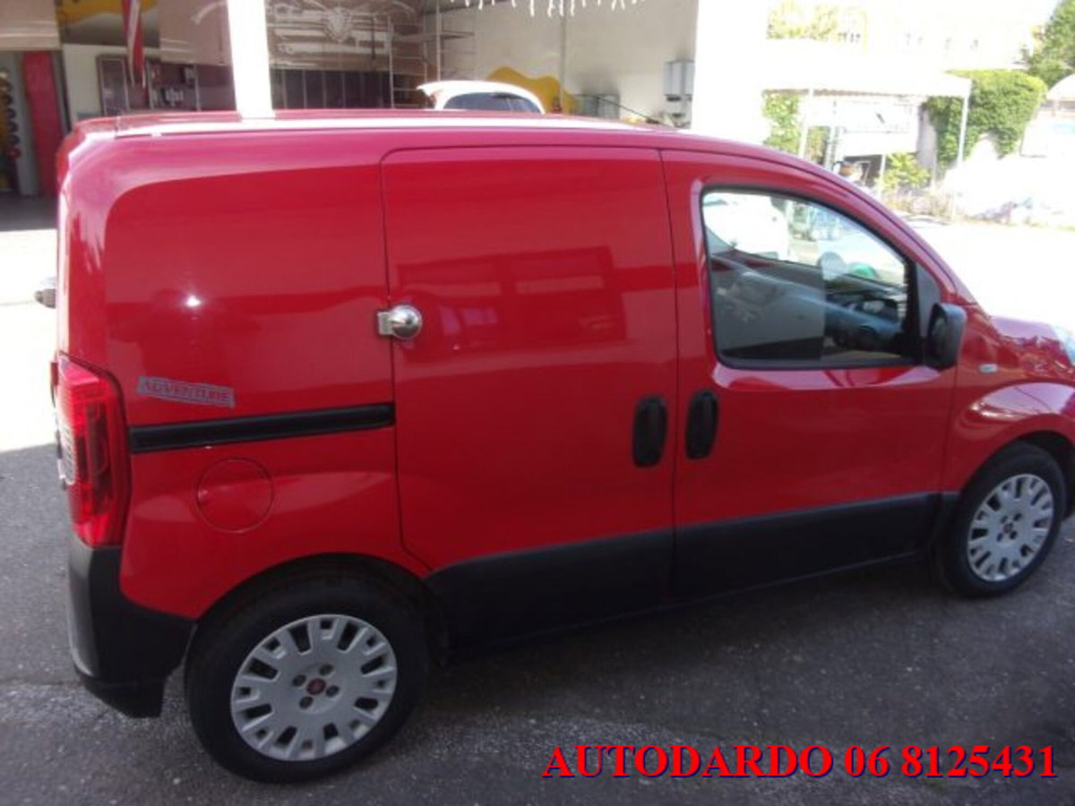 Fiat Fiorino 1.3 MJT 75CV Combi Semi Adventure (5)