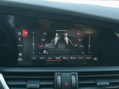 Alfa Romeo Giulia 2.2 Turbodiesel 190 CV AT8 Sprint (19)
