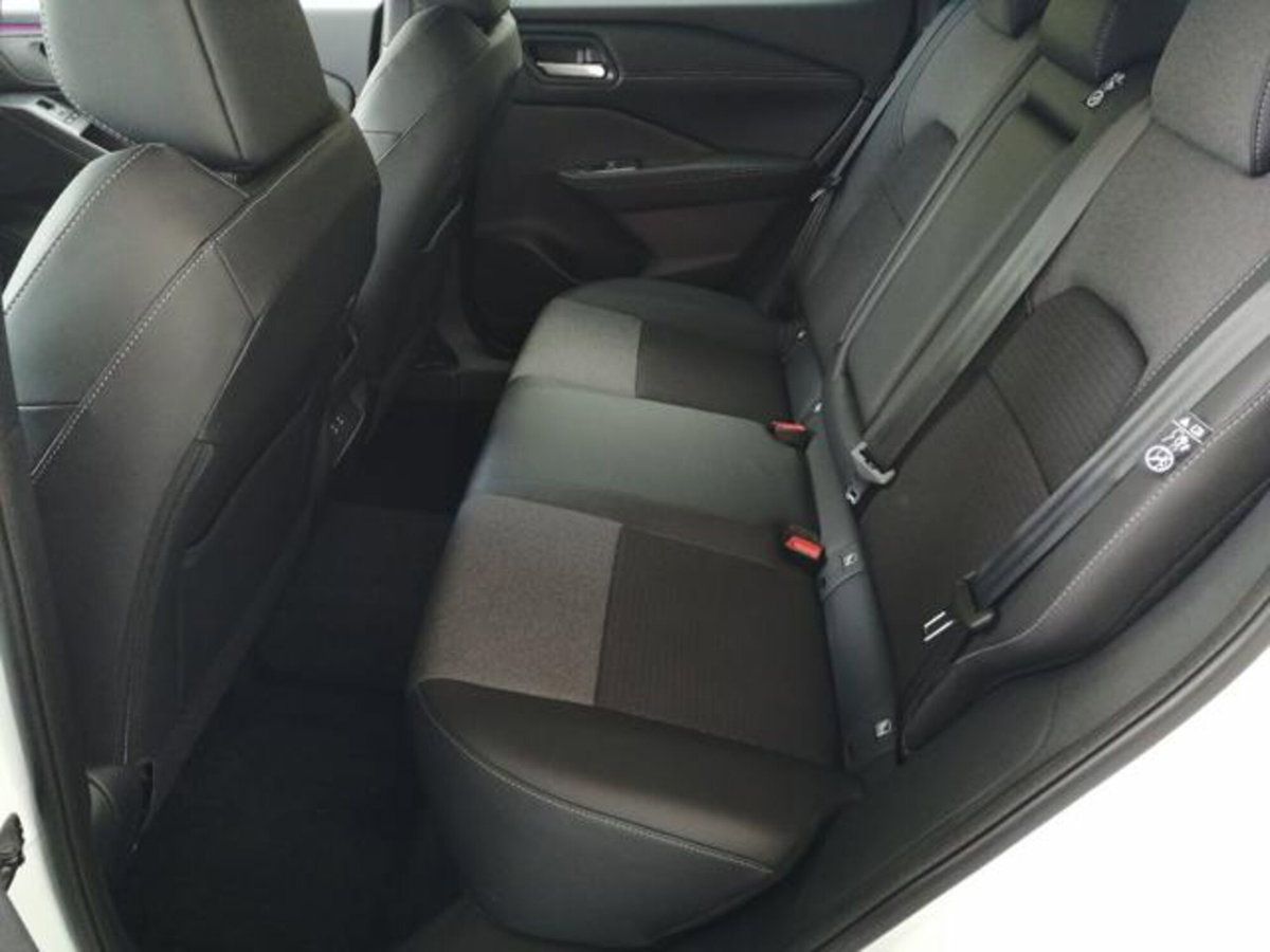 Nissan Qashqai 1.3 mhev N-Connecta 4wd 158cv xtronic (9)