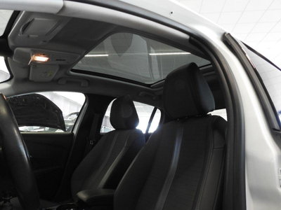Peugeot 208 PureTech 100 Stop&Start EAT8 5 porte Allure Pack (19)