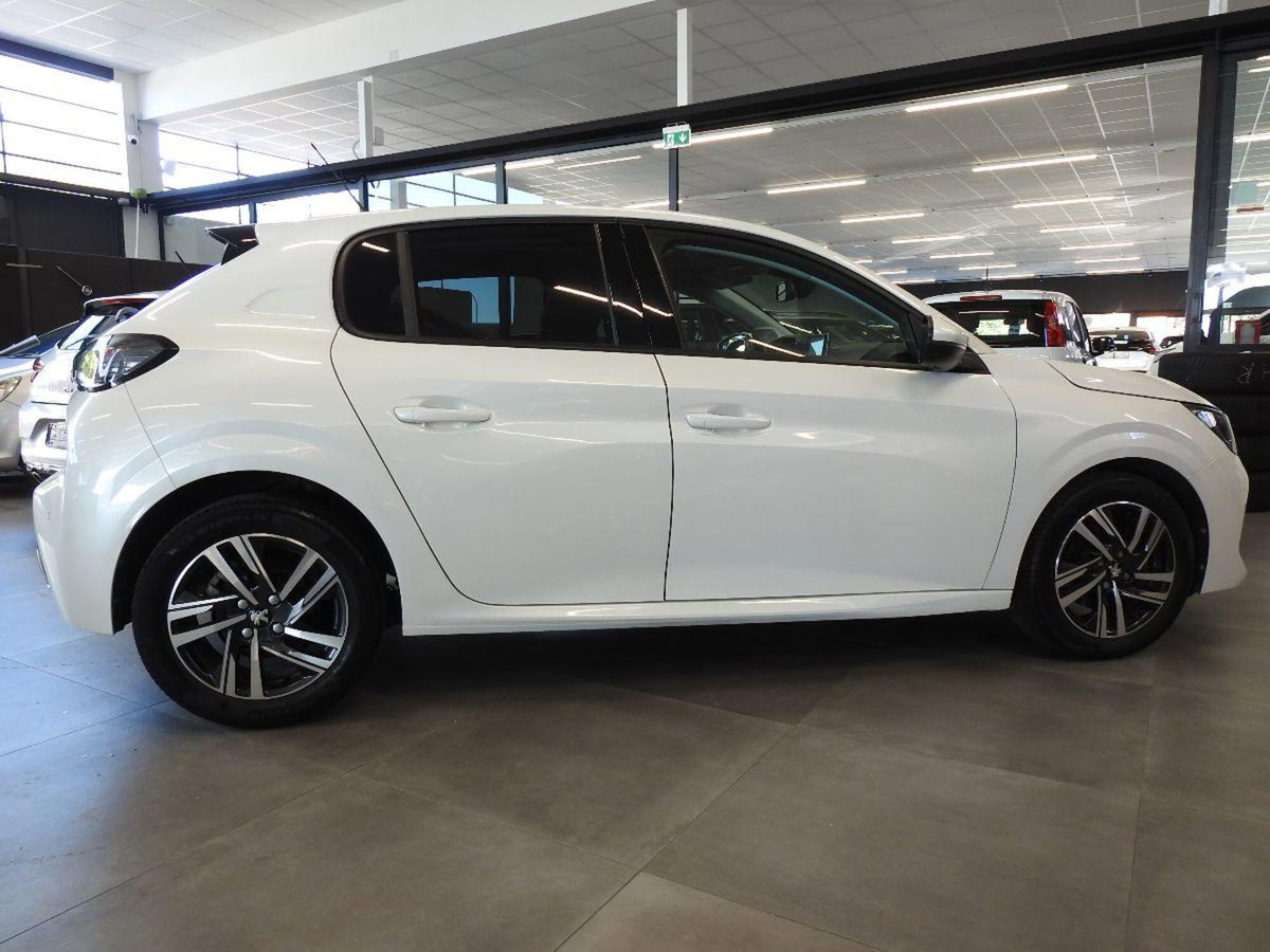 Peugeot 208 PureTech 100 Stop&Start EAT8 5 porte Allure Pack (2)