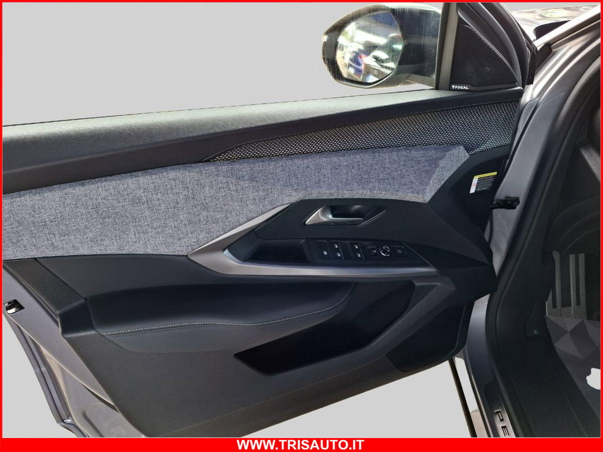 Peugeot 3008 1.2 hybrid GT 145cv e-dcs6 (14)