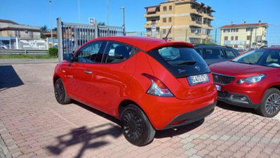 Lancia Ypsilon 1.0 FireFly 5 porte S&S Hybrid Silver Plus (5)