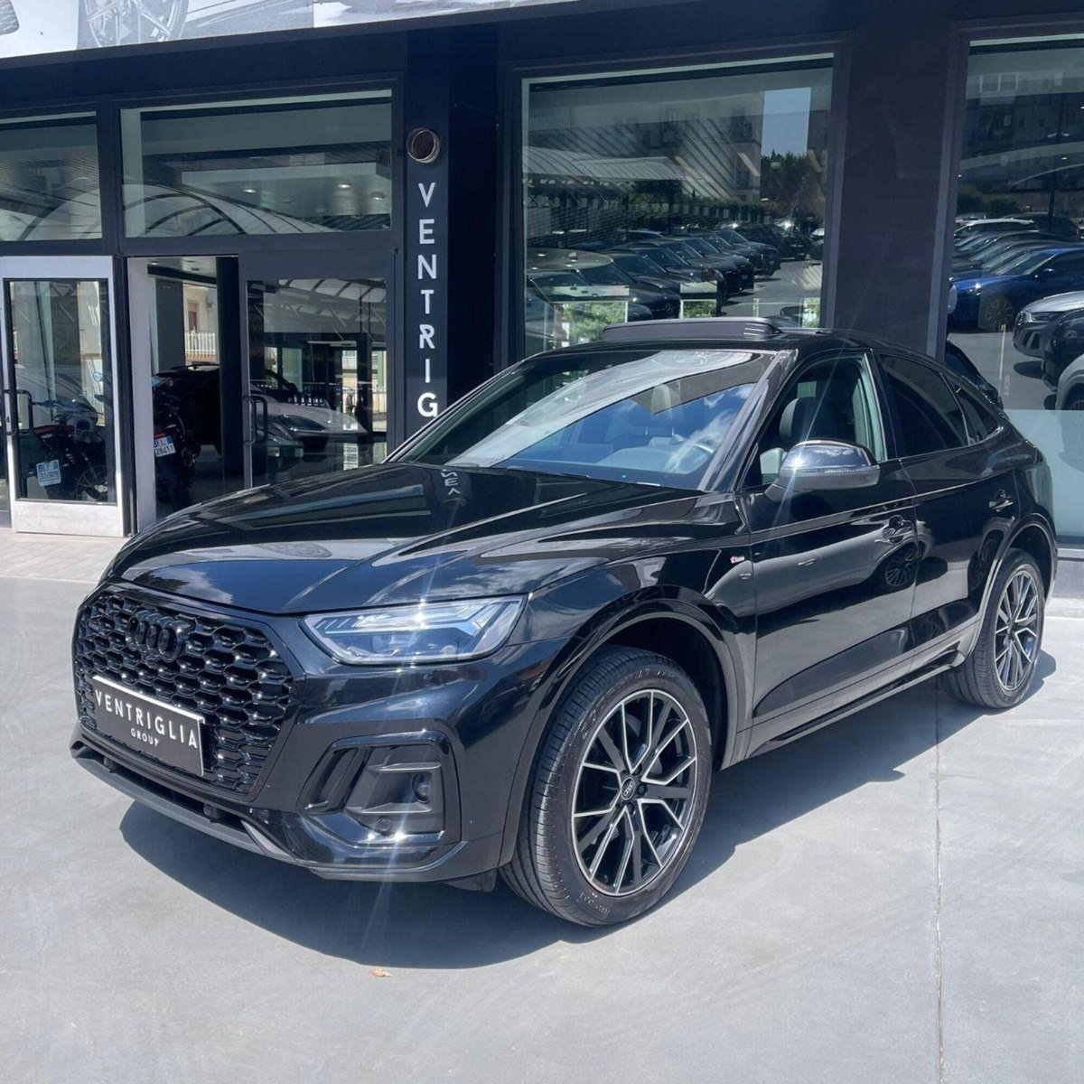 Audi Q5 Sportback 40 2.0 tdi mhev 12V S line Plus quattro s-tronic (2)