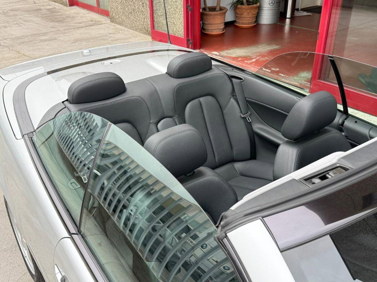 Mercedes-Benz CLK 320 cat Cabriolet Elegance (14)