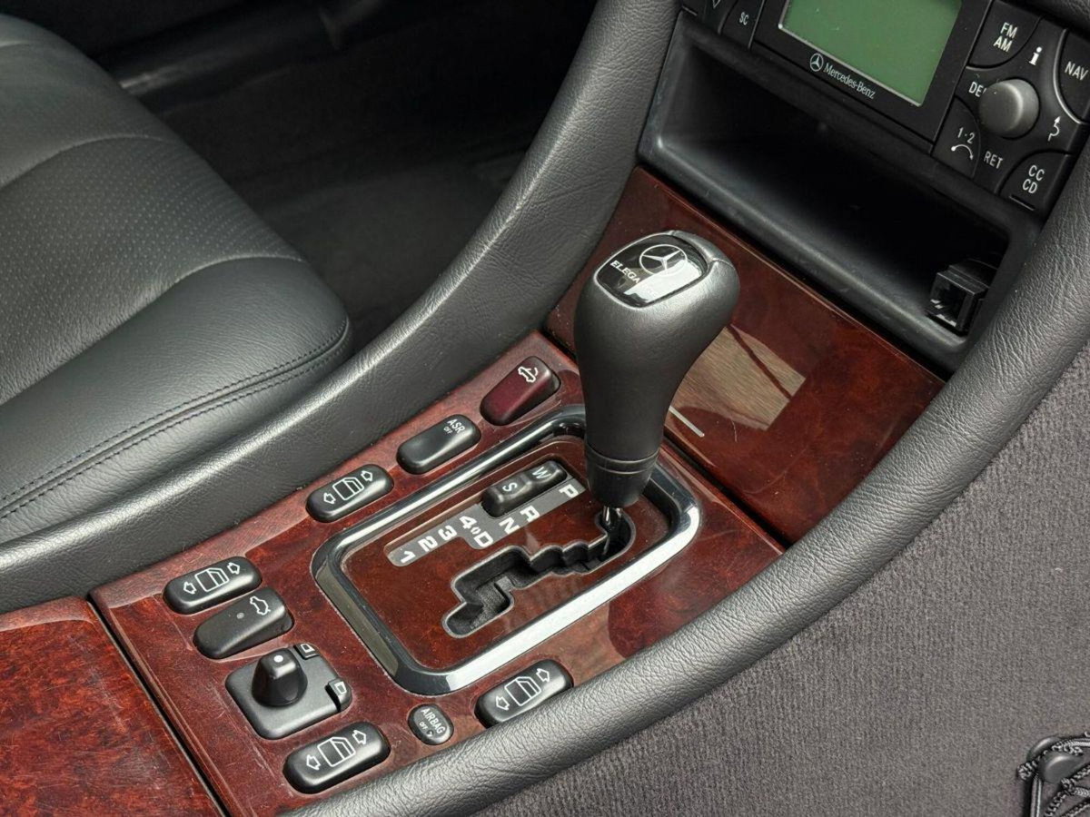 Mercedes-Benz CLK 320 cat Cabriolet Elegance (16)