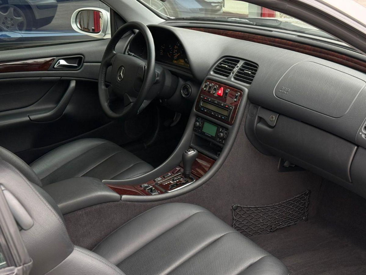 Mercedes-Benz CLK 320 cat Cabriolet Elegance (17)