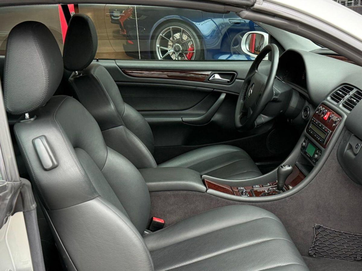 Mercedes-Benz CLK 320 cat Cabriolet Elegance (18)