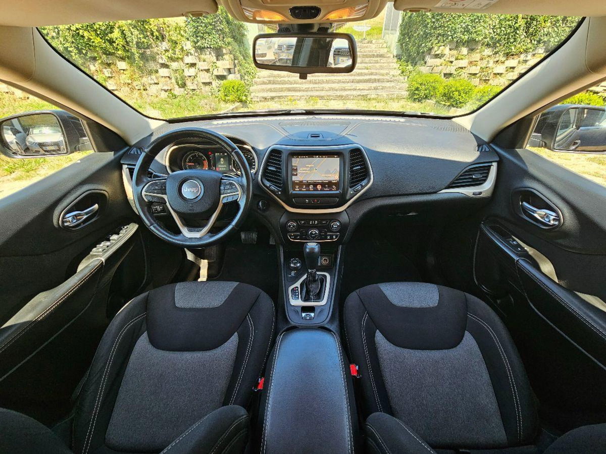 Jeep Cherokee 2.0 Mjt II 170CV 4WD Active Drive II Limited (14)