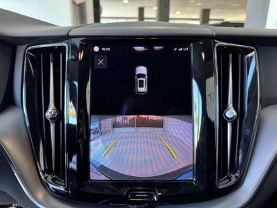 Volvo XC60 B4 automatico Core (18)