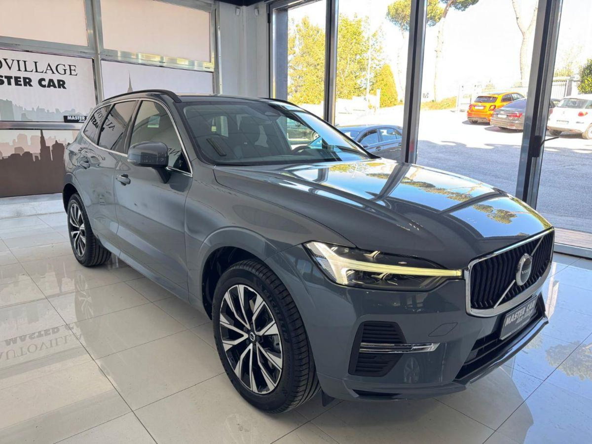 Volvo XC60 B4 automatico Core (3)