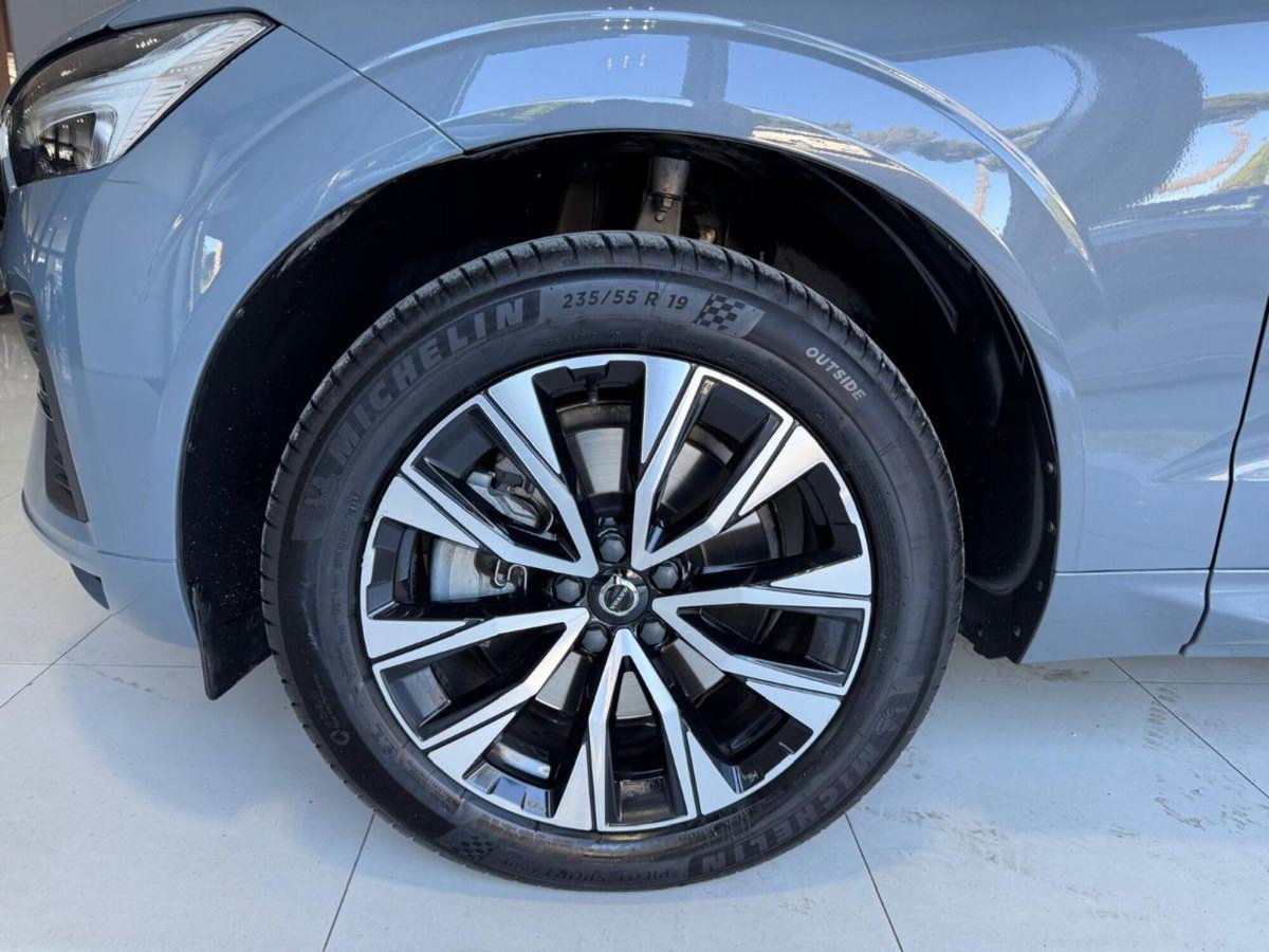 Volvo XC60 B4 automatico Core (9)
