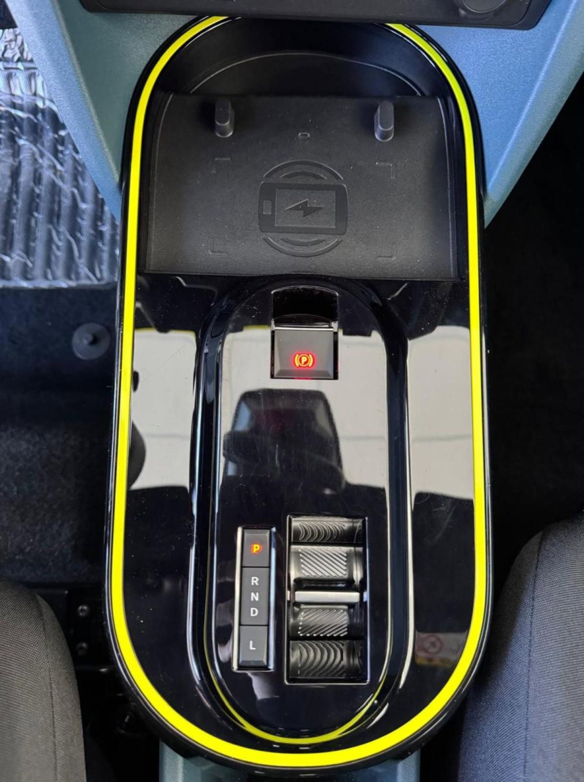 Fiat Grande Panda 1.2 hybrid Business 110cv edct (13)