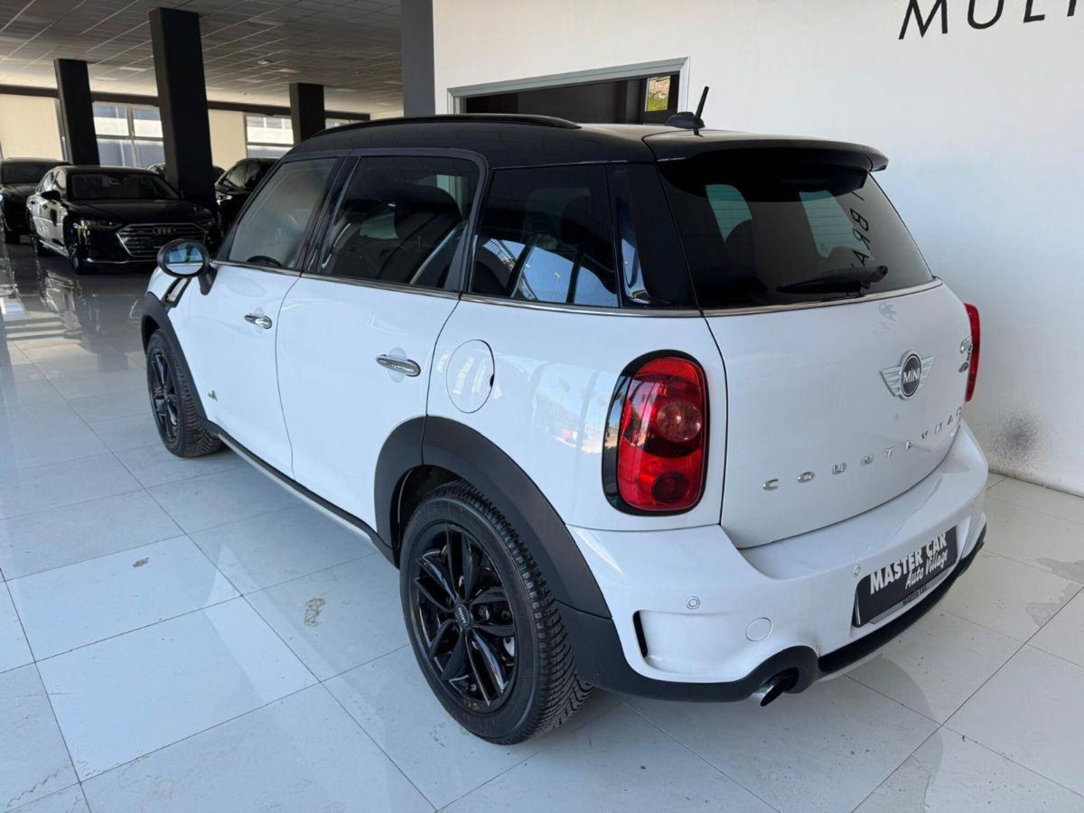 MINI Mini Countryman 2.0 Cooper SD Countryman ALL4 (2)