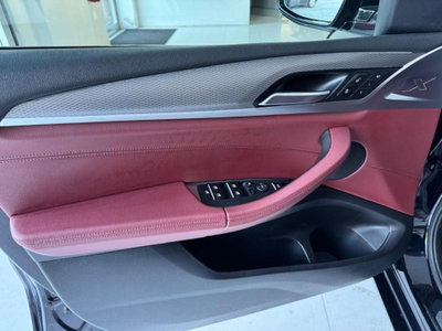 BMW X4 xDrive20d Msport (8)