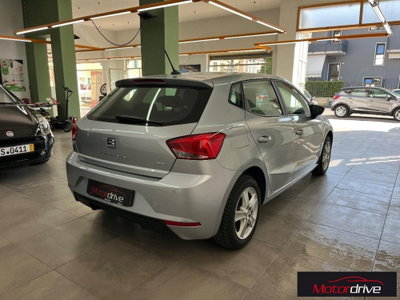 SEAT Ibiza 1.0 TGI 5 porte Business (4)