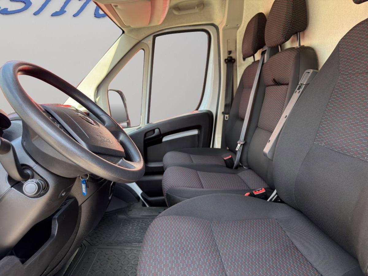 Opel Movano Furgone Heavy 35 L2H2 2.2 diesel 140cv S&S (14)