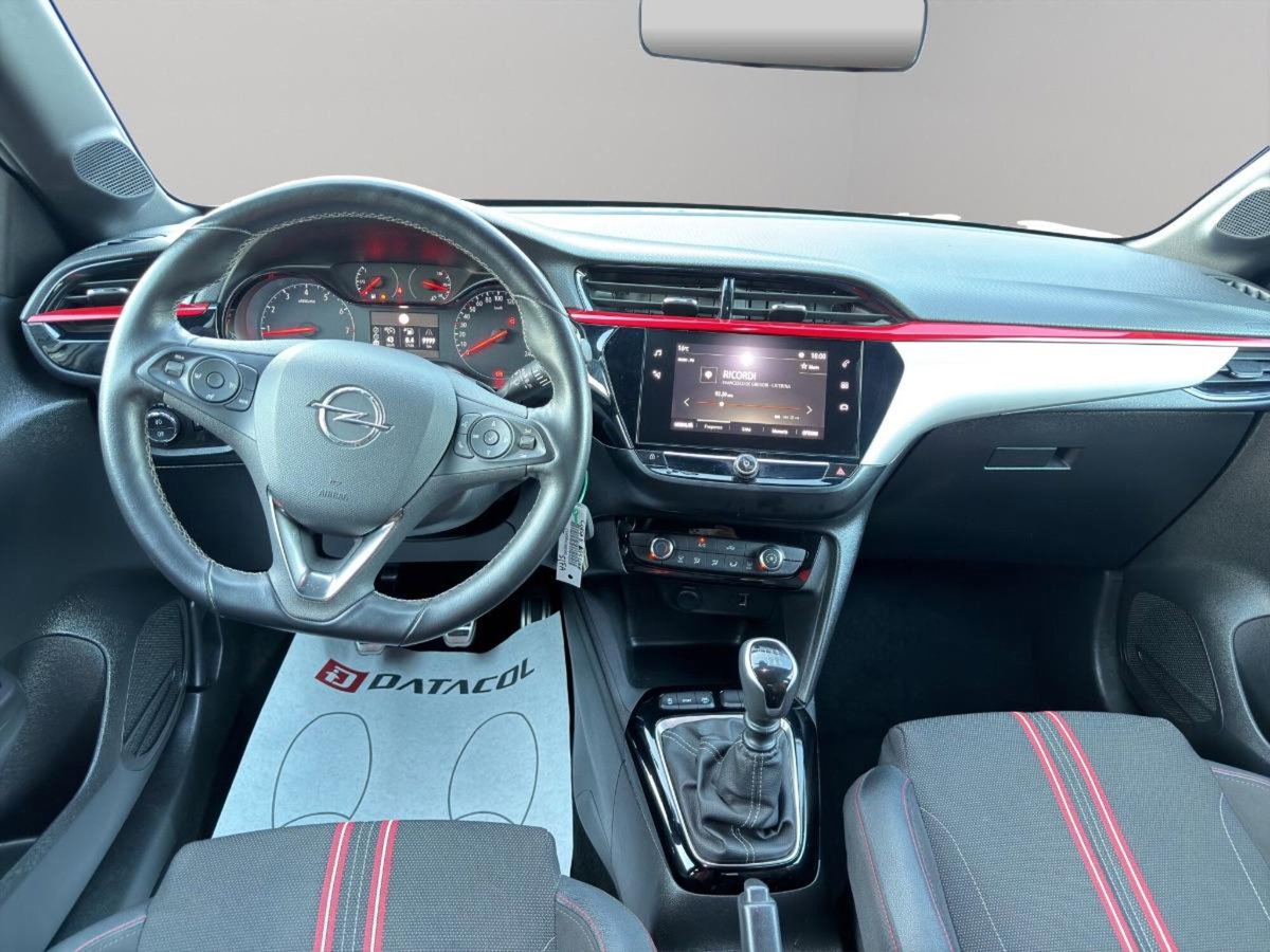 Opel Corsa 1.2 100 CV GS Line (13)
