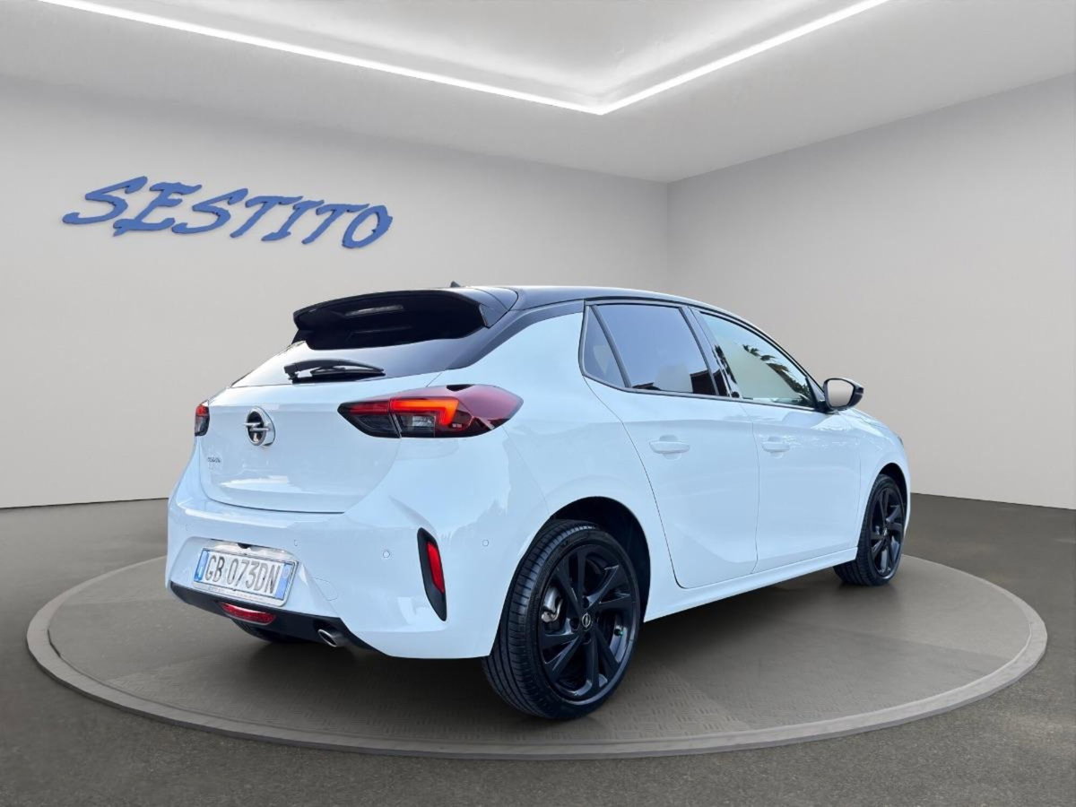 Opel Corsa 1.2 100 CV GS Line (4)