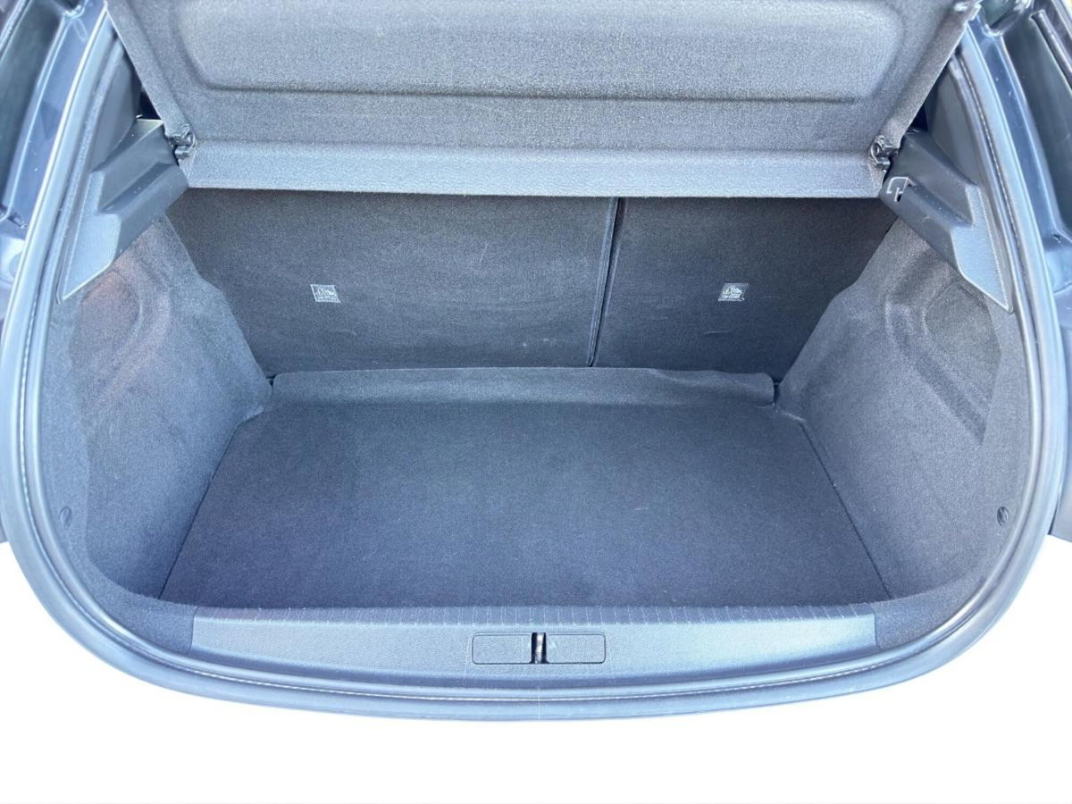 Opel Corsa 1.2 100 CV GS Line (9)