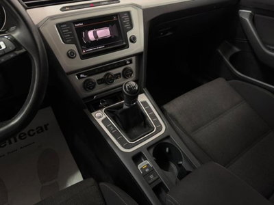 Volkswagen Passat Variant 1.6 TDI Business BlueMotion Technology (11)