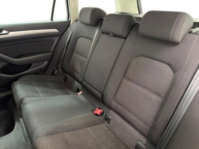 Volkswagen Passat Variant 1.6 TDI Business BlueMotion Technology (13)