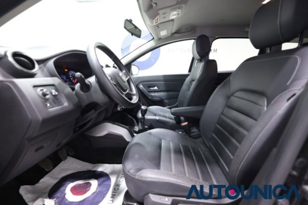 Dacia Duster 1.6 SCe GPL 4x2 Prestige (20)