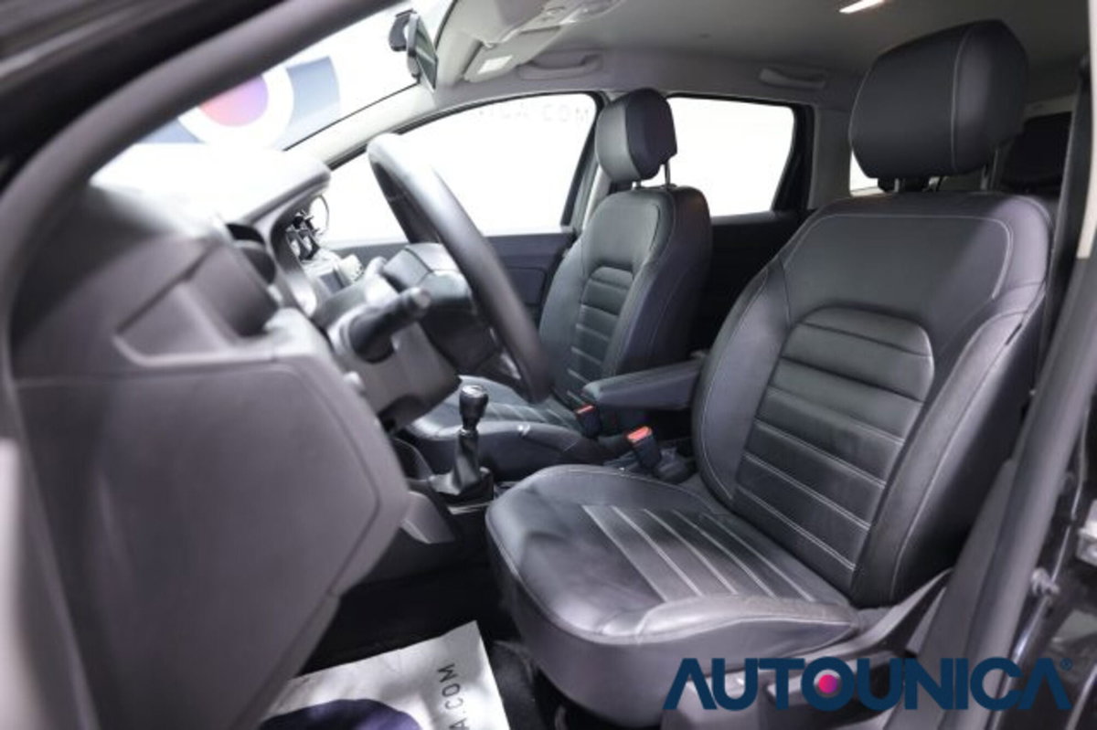 Dacia Duster 1.6 SCe GPL 4x2 Prestige (6)