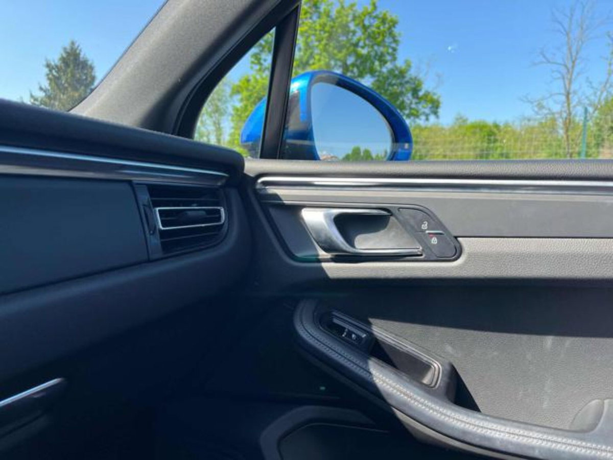 Porsche Macan 2.0 (12)