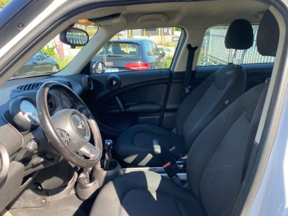 MINI Mini Countryman 1.6 Cooper D Countryman (10)